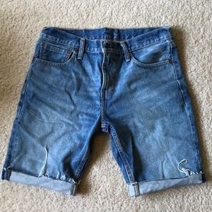 Levi’s jean cut off shorts NEW 32
